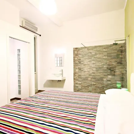 Colosseum - Big And Comfortable Apartamento Roma